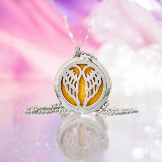 Aromatherapy Diffuser Necklace - Angel Wings 30mm